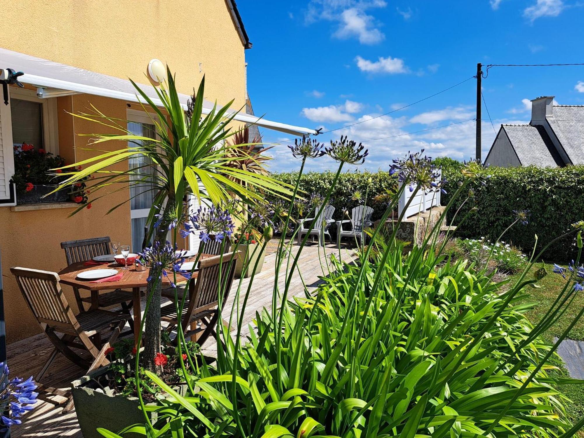 Holiday home with sea views, Plounéour-Brignogan-Plages Extérieur photo